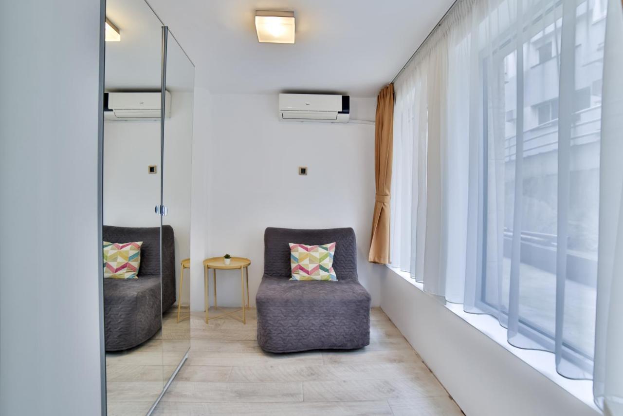 Garni House 46 Plus Beograd Eksteriør billede